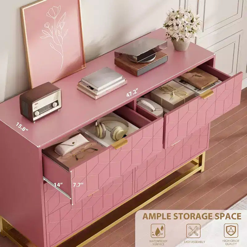 Comò a 6 cassetti con design geometrico e ripiano a giorno